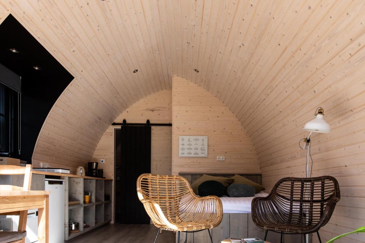 Pod Huisje Met Hottub Доккюм Екстер'єр фото