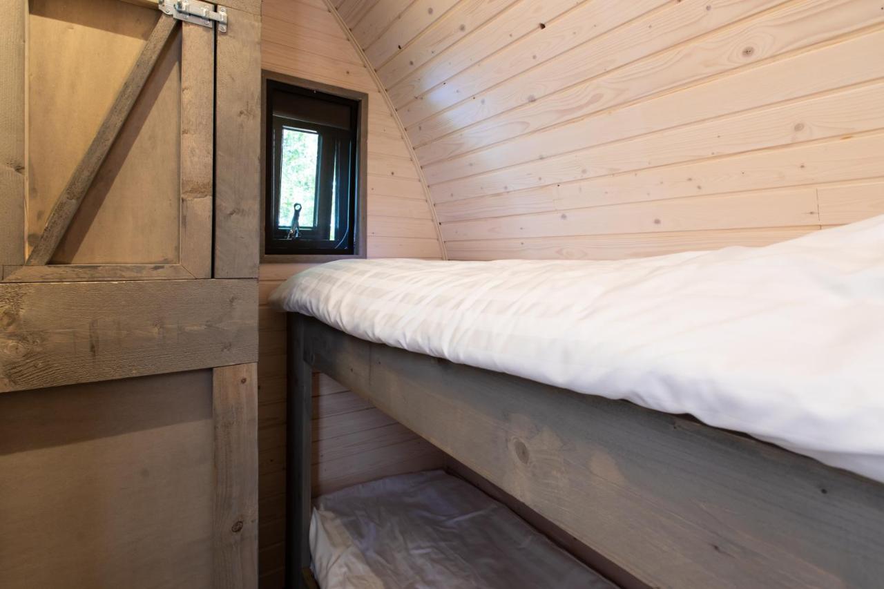 Pod Huisje Met Hottub Доккюм Екстер'єр фото